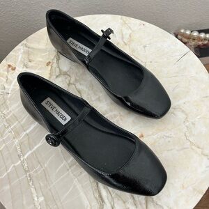 Steve Madden Patent Leather Black Maryjane Flats